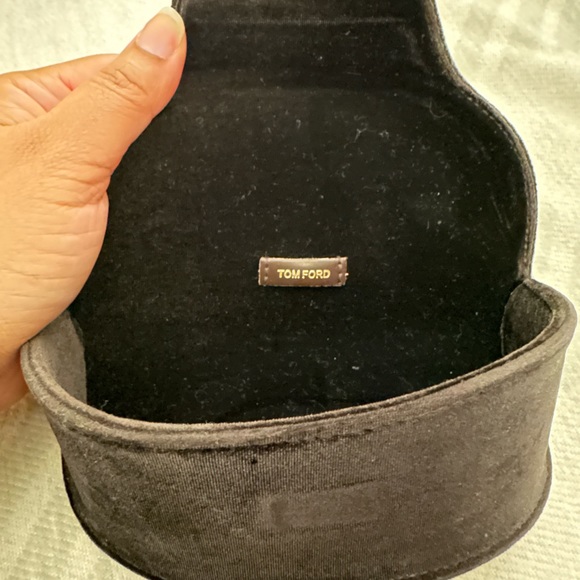 TOM FORD Velvet case - Picture 4 of 4